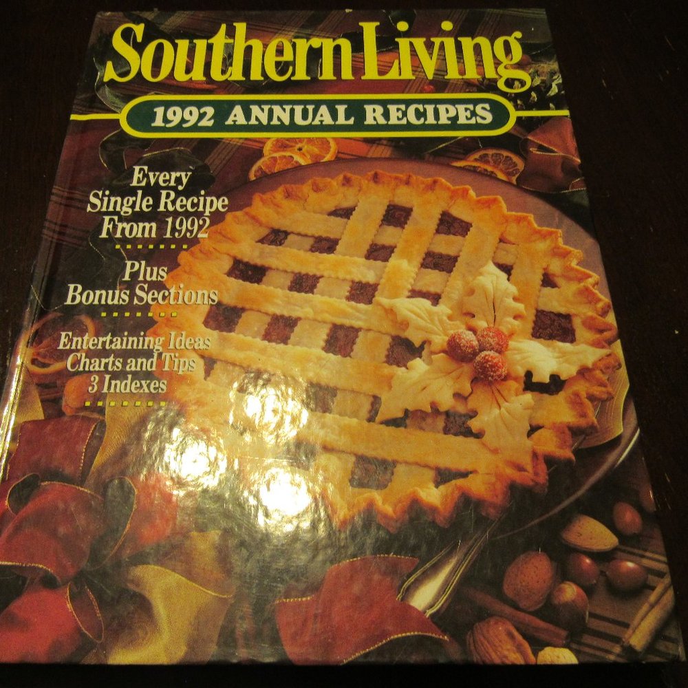🫐🍒🍓Delicious Vintage "Southern Living 1992 Annual Recipes" - HC